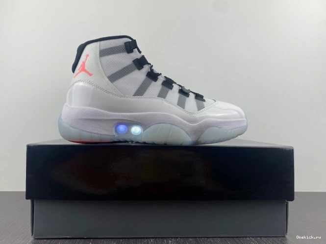 One Kick Jordan DD3522-100 11 Adapt Plug) (CN Air White 0813
